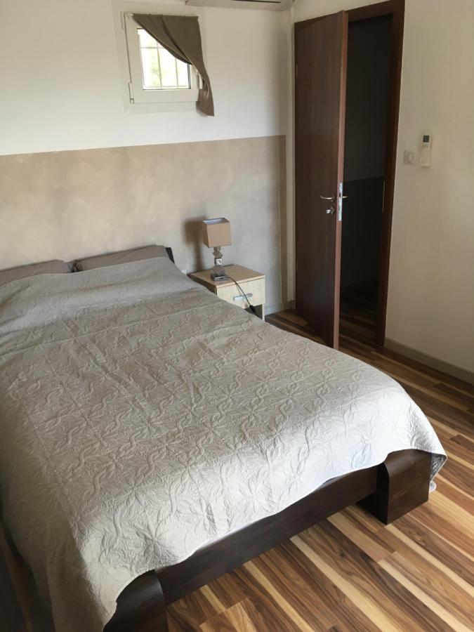 Casa Basgiu, Chambres Avec Balcon Et Table D'Hotes Zilia Εξωτερικό φωτογραφία
