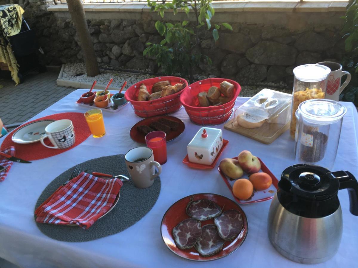 Casa Basgiu, Chambres Avec Balcon Et Table D'Hotes Zilia Εξωτερικό φωτογραφία